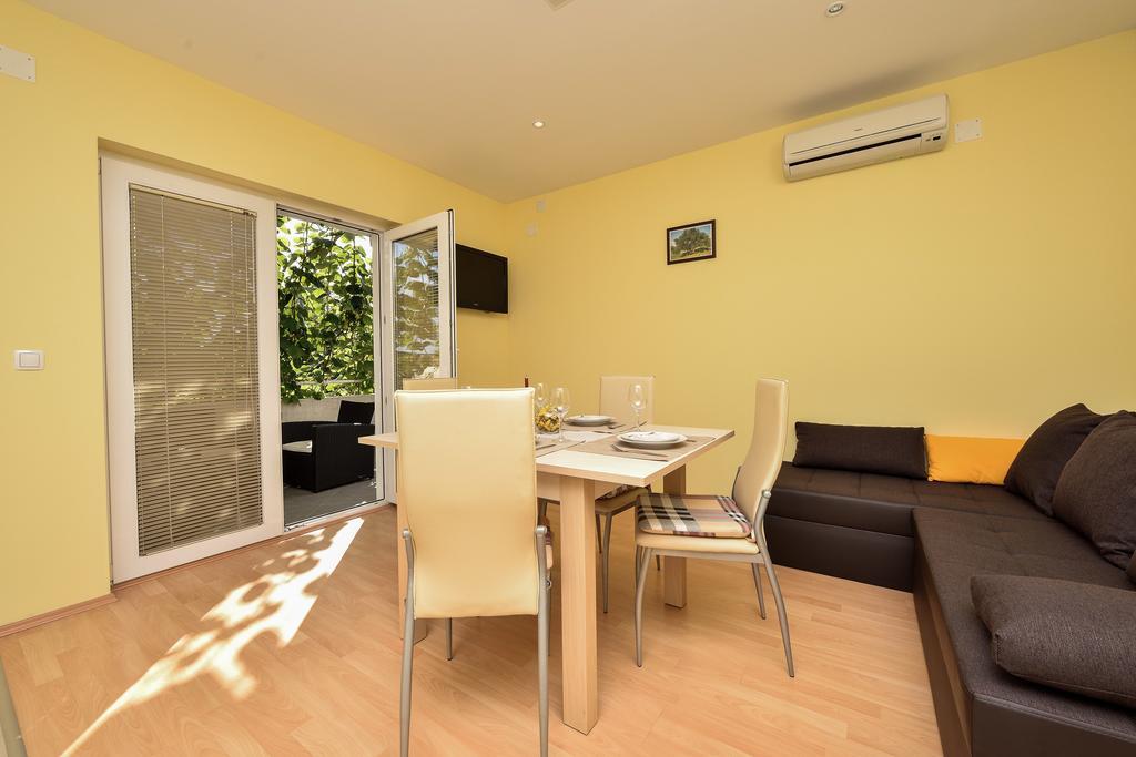 טוראני Apartments Mate מראה חיצוני תמונה