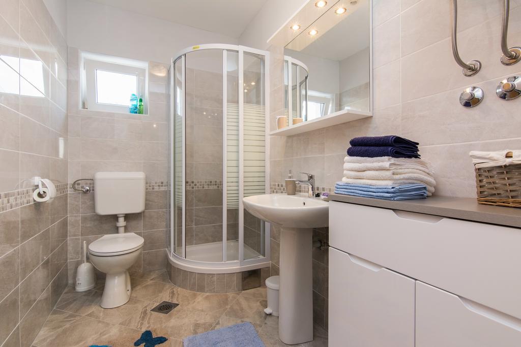 טוראני Apartments Mate מראה חיצוני תמונה