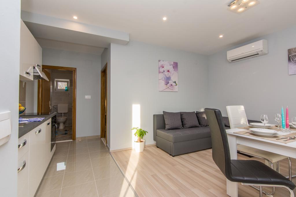טוראני Apartments Mate מראה חיצוני תמונה